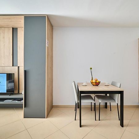 Supreme Studio Apartment Bijoux Umago Exterior foto