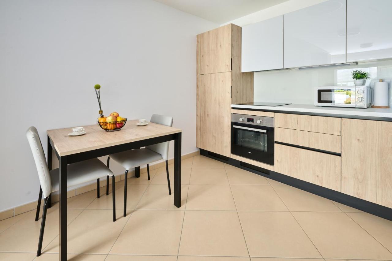 Supreme Studio Apartment Bijoux Umago Exterior foto