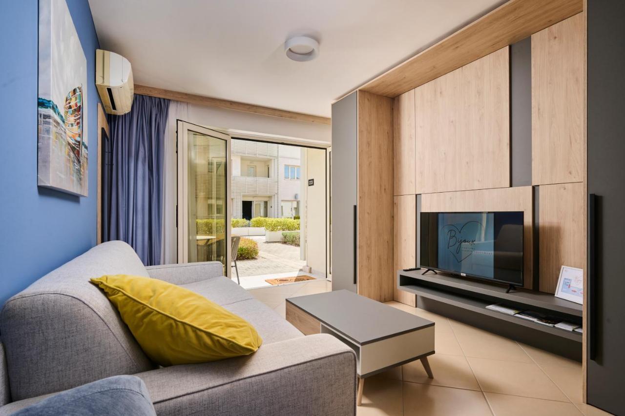Supreme Studio Apartment Bijoux Umago Exterior foto